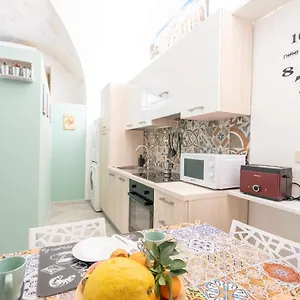 Casa Santa Marina Casa vacanze Aeroporto di Catania Fontana Rossa